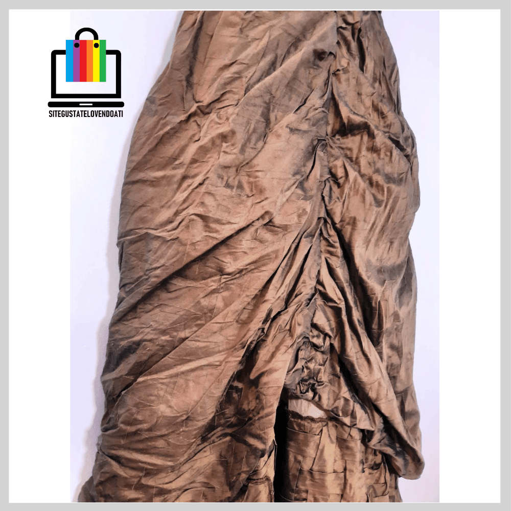 Disfraces-Piratas-Pirata Falda Cafe Blusa Cuadrille-3-min